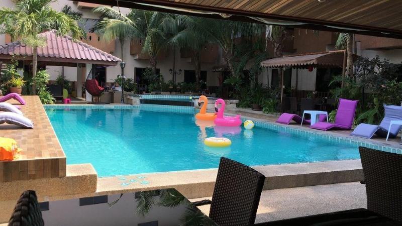 Cocco Resort Pattaya Eksteriør bilde